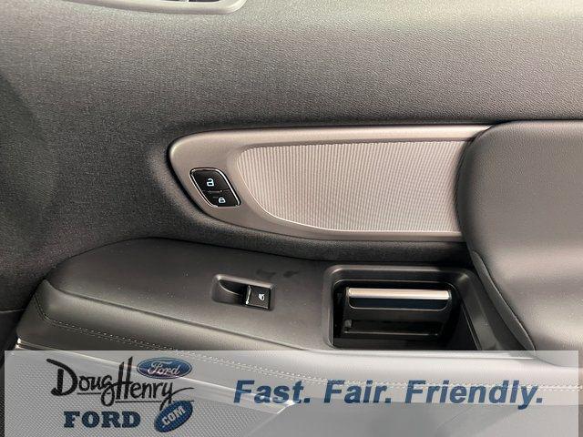 2026 Ford Expedition Max Active MAX