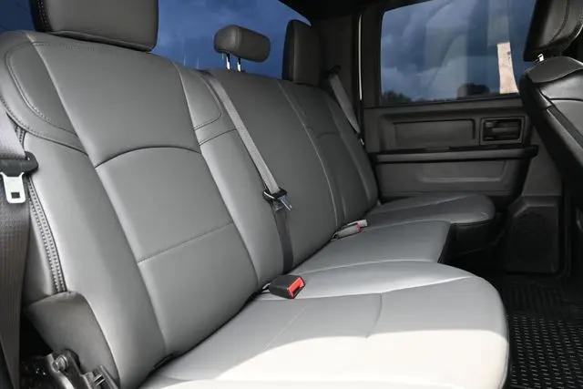 2022 Ram 3500 Tradesman Crew Cab 4x4 8' Box