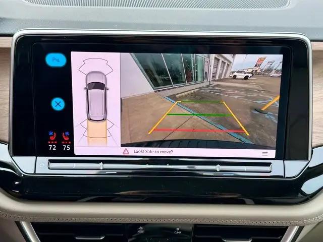 2026 Volkswagen Atlas SE with Technology