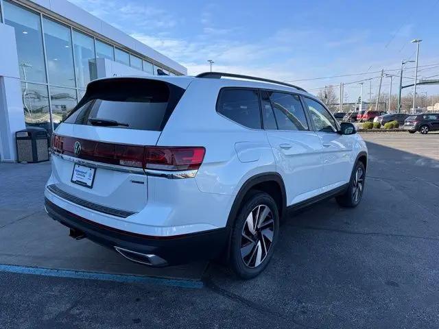 2026 Volkswagen Atlas SE with Technology