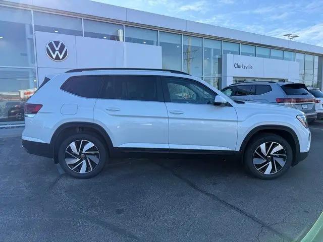 2026 Volkswagen Atlas SE with Technology