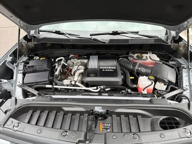 2025 Chevrolet Silverado 1500 4WD Crew Cab Standard Bed RST