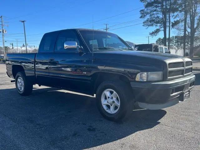 1997 Dodge Ram 1500 Base