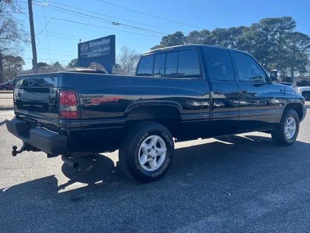 1997 Dodge Ram 1500 Base