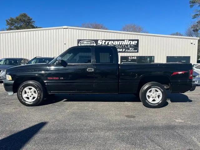 1997 Dodge Ram 1500 Base