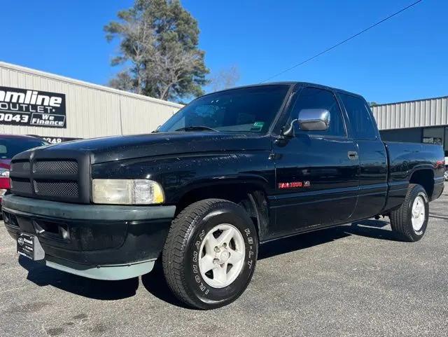 1997 Dodge Ram 1500 Base