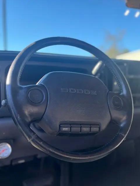 1997 Dodge Ram 1500 Base