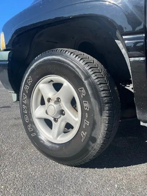 1997 Dodge Ram 1500 Base