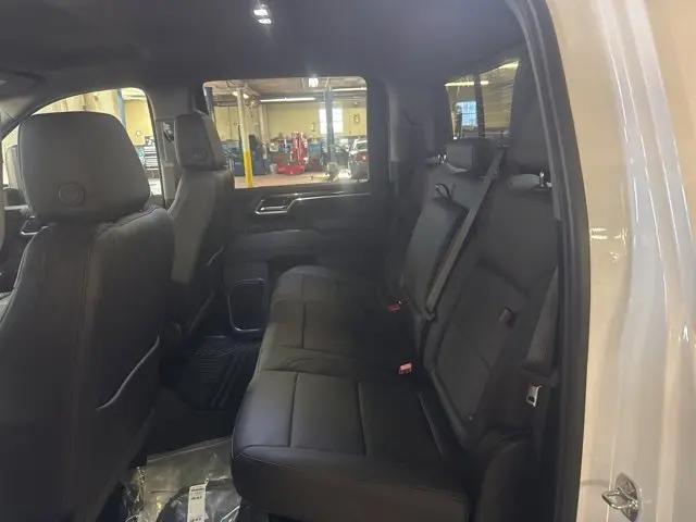 2026 Chevrolet Silverado 2500HD Crew Cab, Standard Bed, LT, 4WD