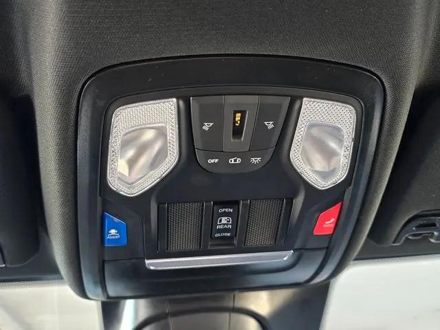 2026 Ram 3500 Tradesman/Big Horn