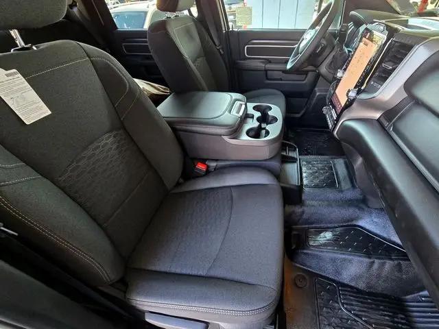 2026 Ram 3500 Tradesman/Big Horn