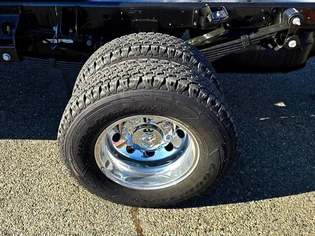 2026 Ram 3500 Tradesman/Big Horn