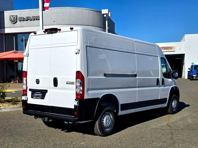 2026 Ram ProMaster 2500 Cargo Van Tradesman High Roof 159 WB w/Pass Seat