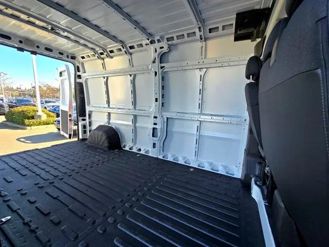 2026 Ram ProMaster 2500 Cargo Van Tradesman High Roof 159 WB w/Pass Seat