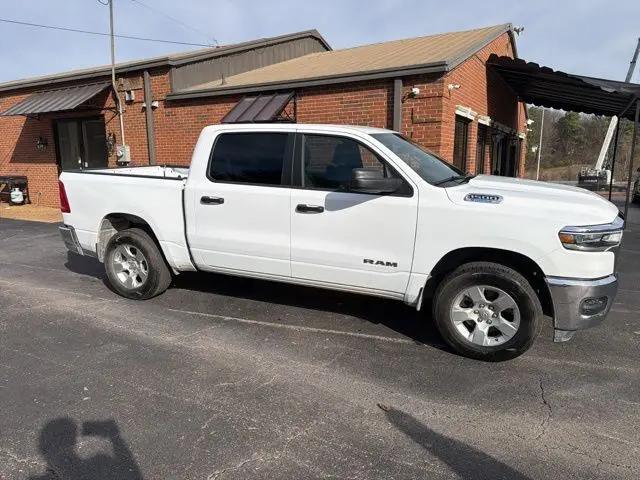 2025 Ram 1500 Tradesman Crew Cab 4x4 5'7" Box