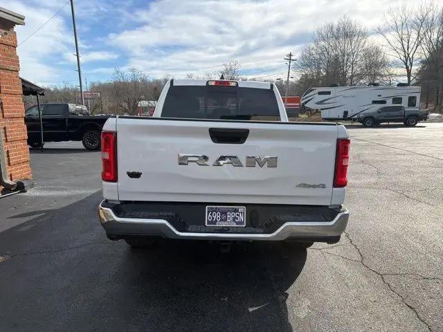 2025 Ram 1500 Tradesman Crew Cab 4x4 5'7" Box