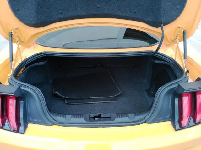 2022 Ford Mustang EcoBoost Premium Fastback