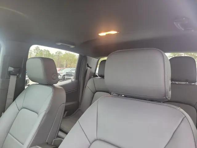 2026 Chevrolet Colorado LT, 4WD