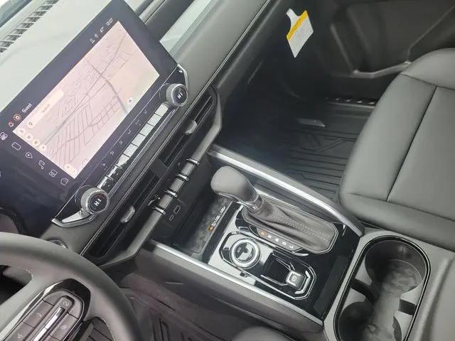 2026 Chevrolet Colorado LT, 4WD