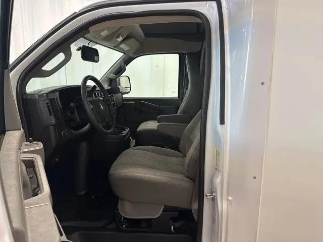 2025 Chevrolet Express Cutaway Work Van