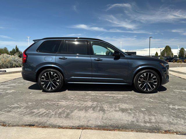 2026 Volvo XC90 Plug-In Hybrid Ultra Dark Theme, T8 AWD, Electric/Gasoline, 7 Seats