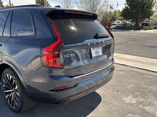 2026 Volvo XC90 Plug-In Hybrid Ultra Dark Theme, T8 AWD, Electric/Gasoline, 7 Seats