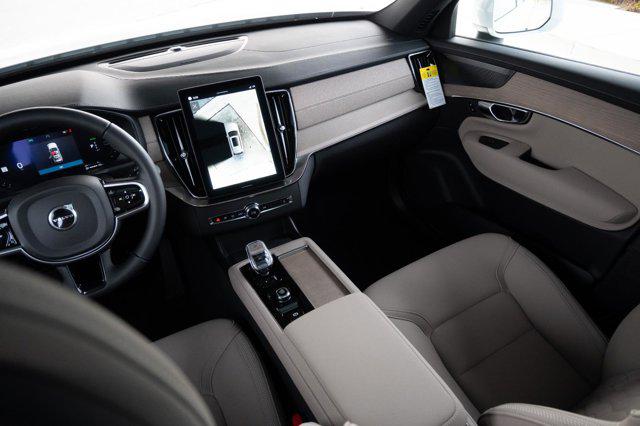 2026 Volvo XC90 Plug-In Hybrid Ultra, T8 AWD, Electric/Gasoline, Bright, 7 Seats