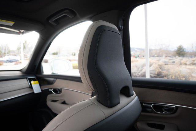 2026 Volvo XC90 Plug-In Hybrid Ultra, T8 AWD, Electric/Gasoline, Bright, 7 Seats