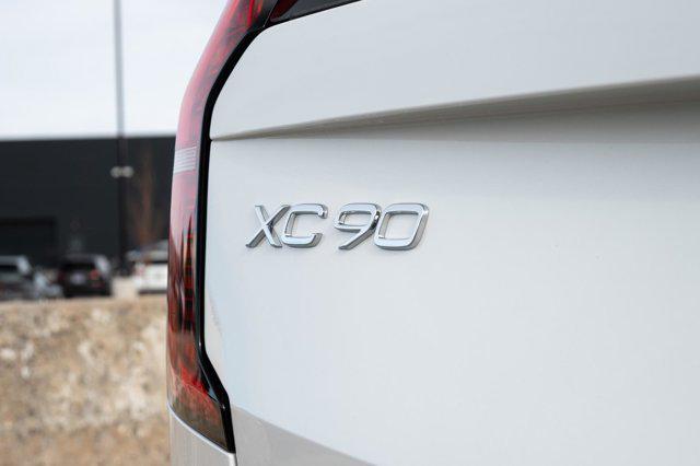 2026 Volvo XC90 Plug-In Hybrid Ultra, T8 AWD, Electric/Gasoline, Bright, 7 Seats