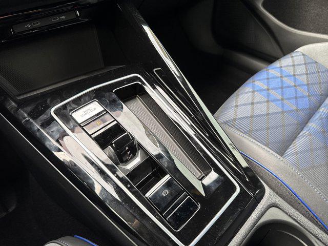2026 Volkswagen Golf R 2.0T DSG