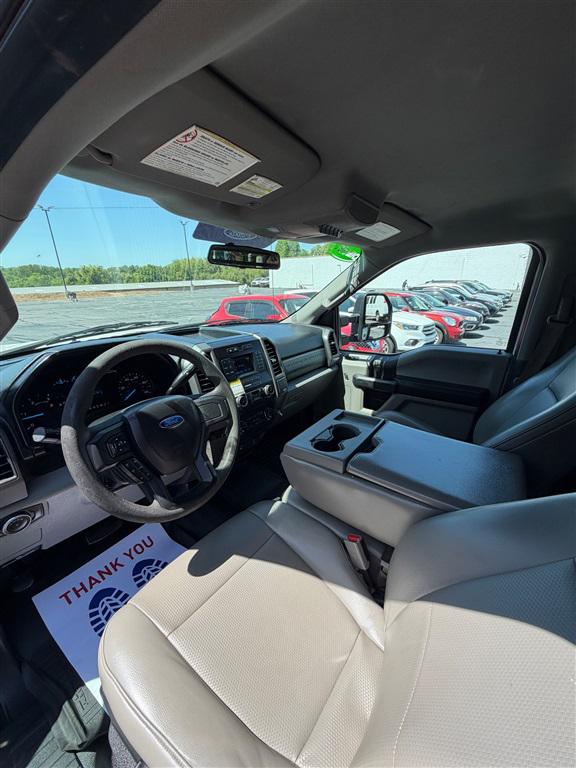 2017 Ford F-550 XL