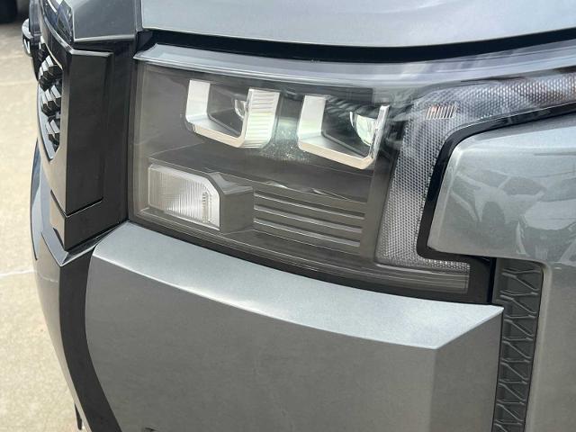 2026 Nissan Frontier Crew Cab Long Bed SV 4x4