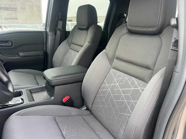 2026 Nissan Frontier Crew Cab Long Bed SV 4x4