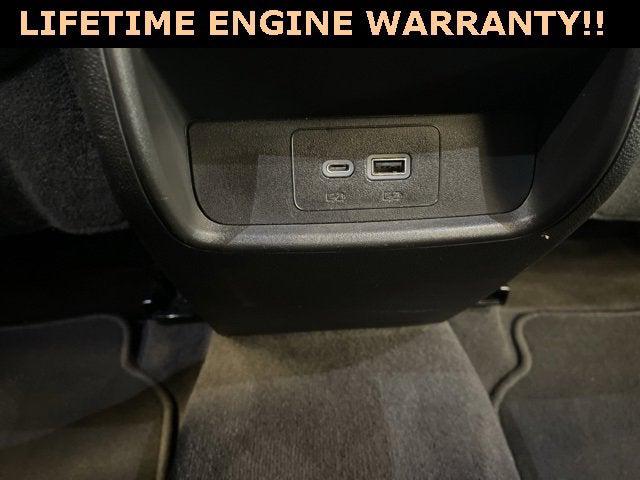 2024 Cadillac XT4 AWD Premium Luxury