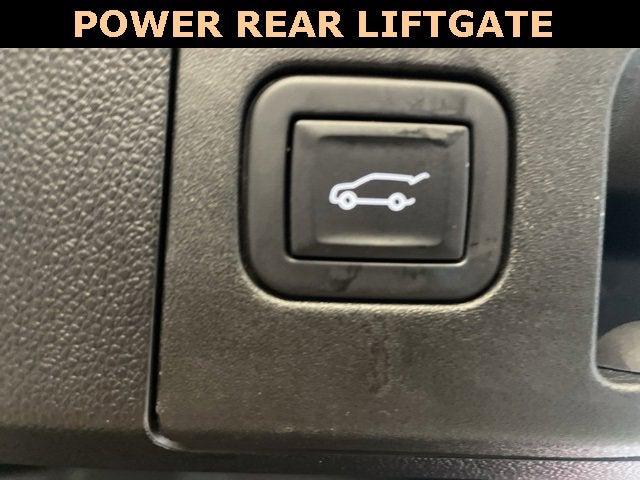 2024 Cadillac XT4 AWD Premium Luxury
