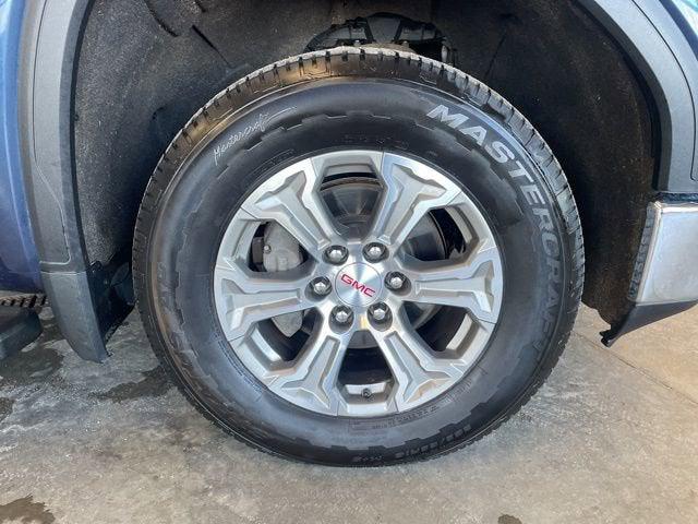 2022 GMC Sierra 1500 Limited 4WD Crew Cab Short Box SLT