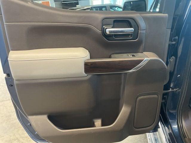 2022 GMC Sierra 1500 Limited 4WD Crew Cab Short Box SLT