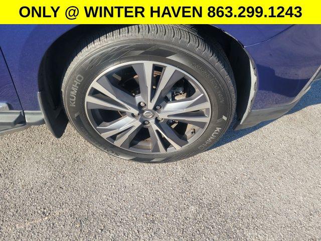 2018 Nissan Pathfinder Platinum