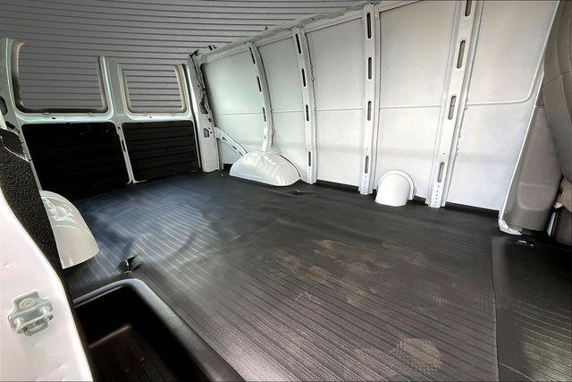 2025 GMC Savana Cargo RWD 2500 Regular Wheelbase Work Van