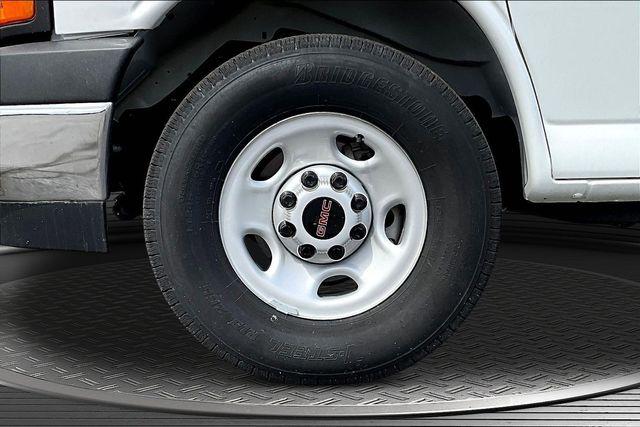 2025 GMC Savana Cargo RWD 2500 Regular Wheelbase Work Van