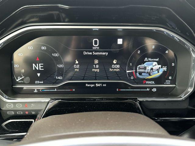 2025 GMC Sierra 2500HD 4WD Crew Cab Standard Bed SLT