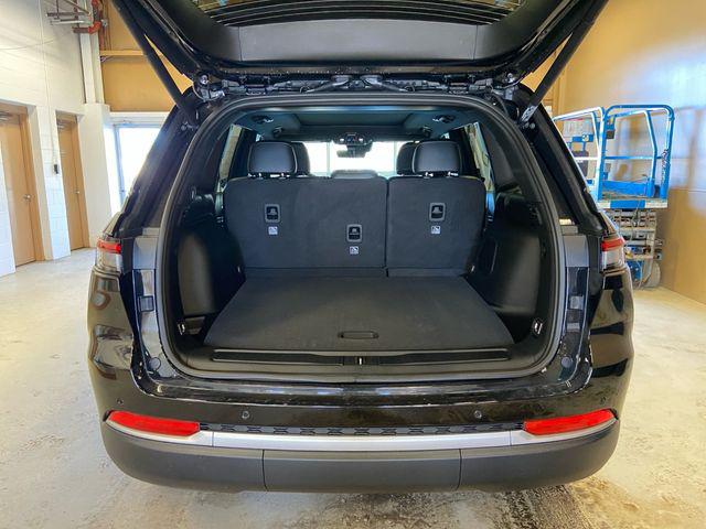 2026 Jeep Grand Cherokee Limited 4x4