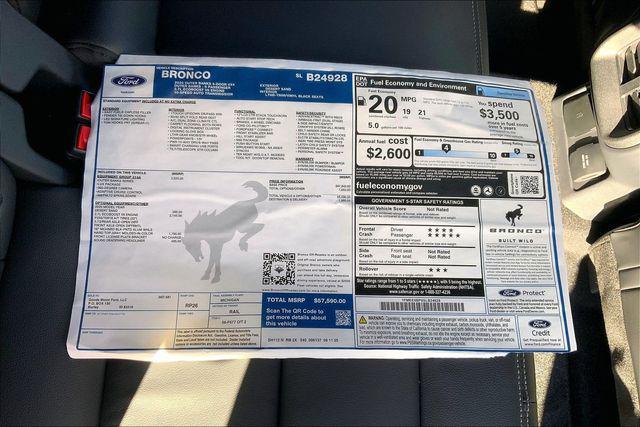 2025 Ford Bronco Outer Banks