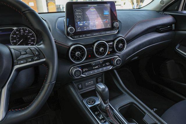 2024 Nissan Sentra SR Xtronic CVT