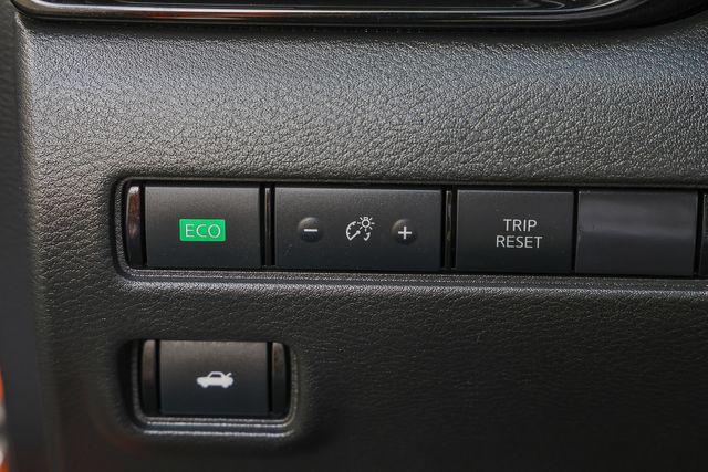 2024 Nissan Sentra SR Xtronic CVT