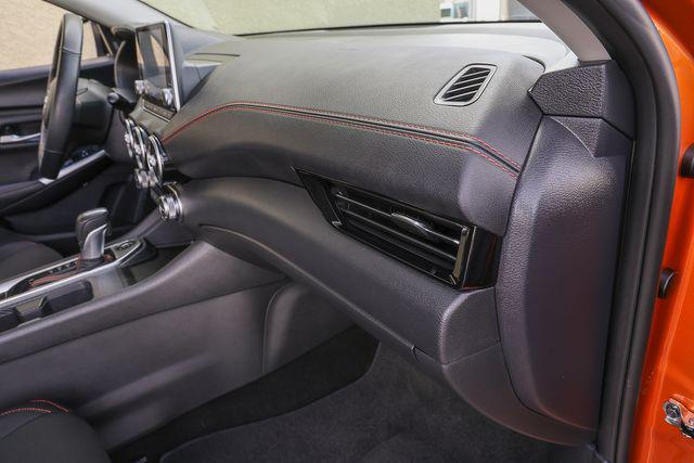 2024 Nissan Sentra SR Xtronic CVT