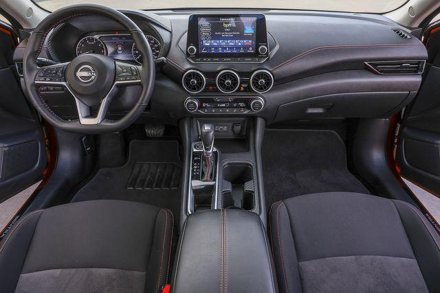 2024 Nissan Sentra SR Xtronic CVT