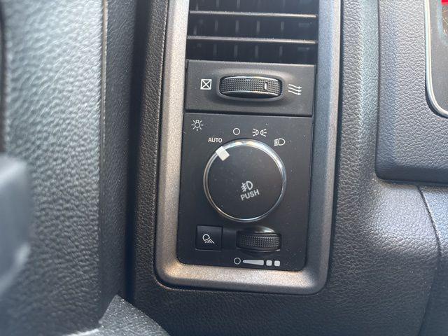 2019 Ram 1500 Classic Express Quad Cab 4x4 6'4" Box
