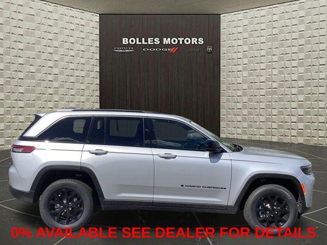 2026 Jeep Grand Cherokee Altitude 4x4 for sale in Ellington, CT