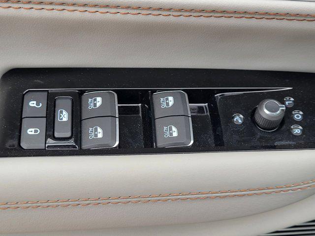 2026 Jeep Grand Wagoneer L Summit Obsidian 4x4